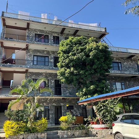 Trekkers Lodge Pokhara Ngoại thất bức ảnh