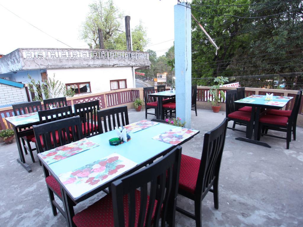 Trekkers Lodge Pokhara Ngoại thất bức ảnh