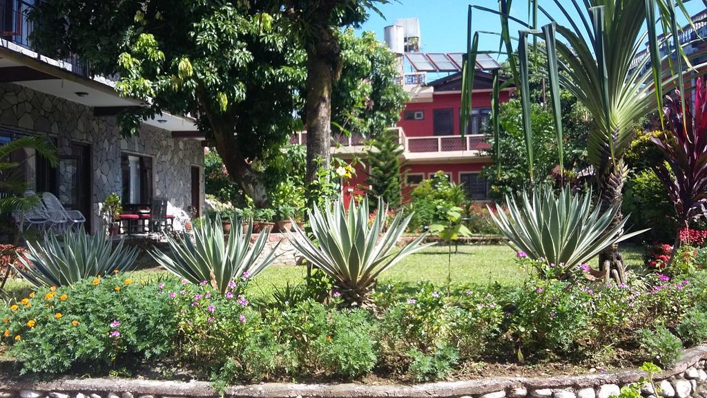 Trekkers Lodge Pokhara Ngoại thất bức ảnh