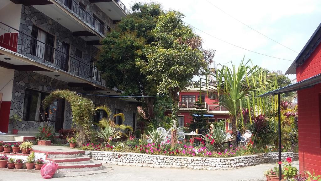 Trekkers Lodge Pokhara Ngoại thất bức ảnh