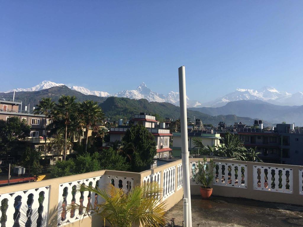 Trekkers Lodge Pokhara Ngoại thất bức ảnh