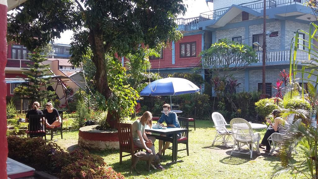 Trekkers Lodge Pokhara Ngoại thất bức ảnh